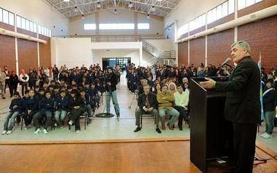 Das Neves amenaz� a YPF con negarle la adjudicaci�n de un �rea
