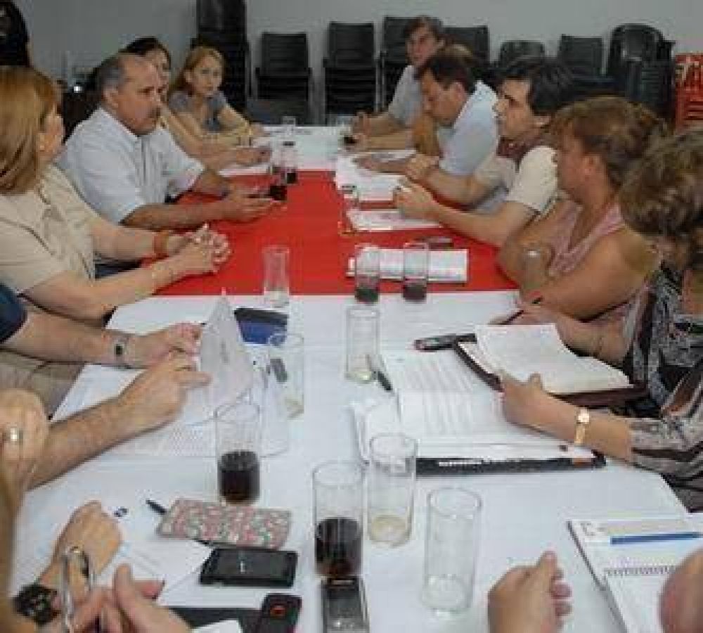 UCR: inician el debate por la reforma electoral .