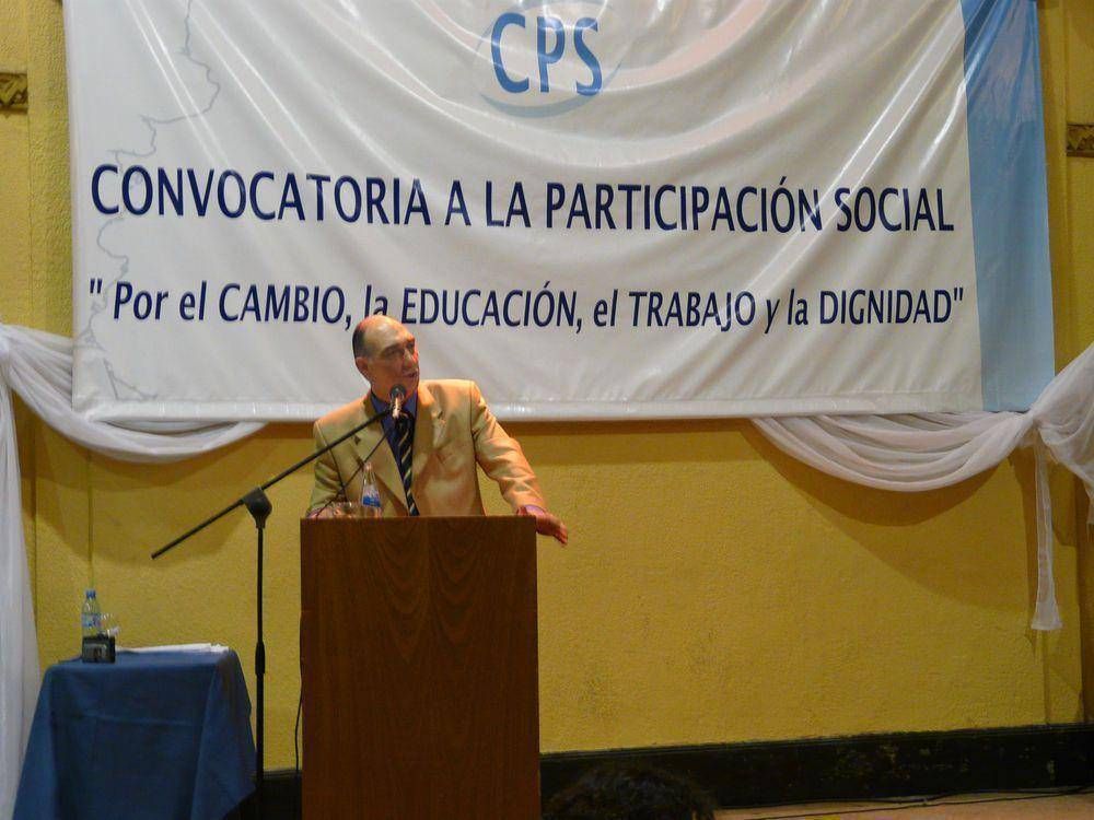 Mondino lanz� el espacio �Convocatoria� para el debate y las ideas.