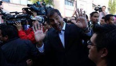 Amplia victoria de Correa en el refer�ndum
