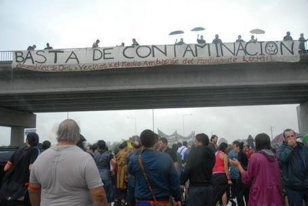Dictaminan �falta de m�rito� a los vecinos imputados por el corte de la ruta 5