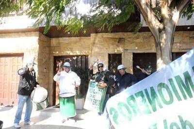 Camioneros y gremios del puerto lanzan un plan de lucha