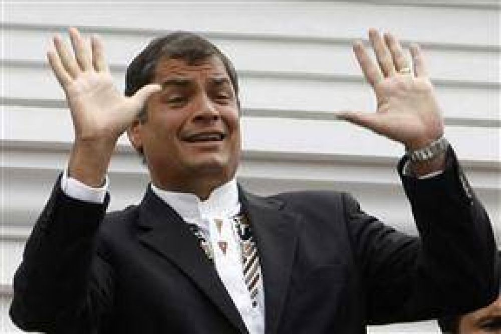 Tenso recuento de votos en Ecuador