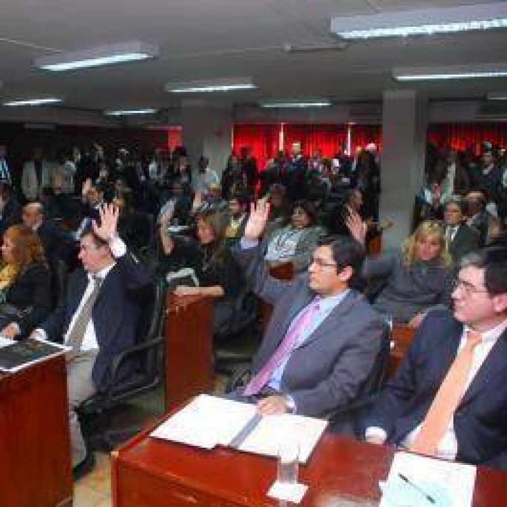 Diputados pate� una semana m�s la elecci�n del presidente del cuerpo