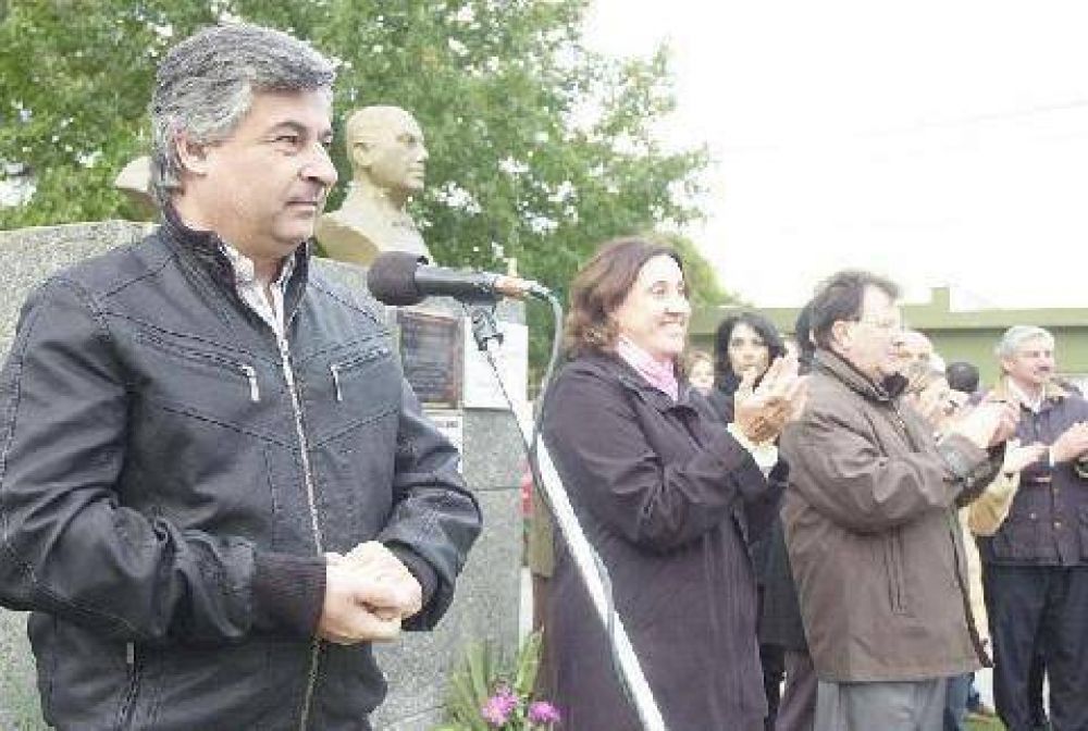 �La CGT va a apoyar a Rosso, pero tambi�n vamos a pedir algunos puestos de funcionarios�
