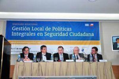 Pereyra inaugur� Seminario Binacional de Seguridad