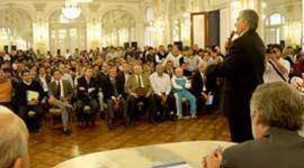 Lanzamiento programa Viva Mi Club