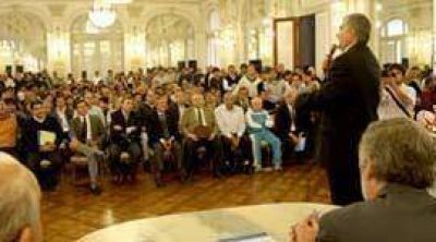 Lanzamiento programa Viva Mi Club