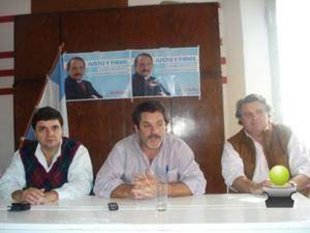 Alvaro Garc�a fue elegido candidato a diputado provincial del Ra.Pa.Ca. 