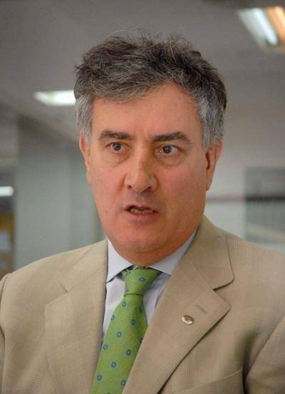 Intenso trabajo para mejorar la calidad educativa en Derecho