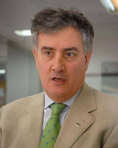 Intenso trabajo para mejorar la calidad educativa en Derecho