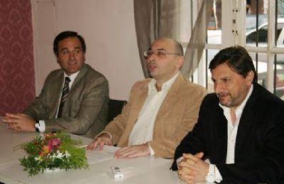 El PRO Mar del Plata lanz� a su precandidato a Intendente: Rech 2011