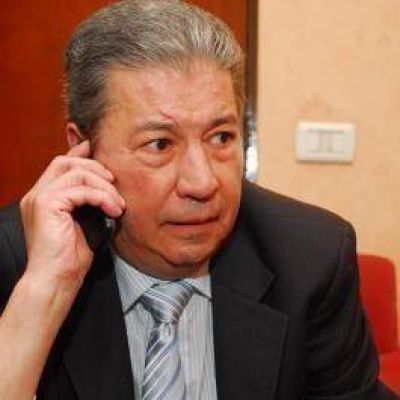 Barrionuevo ratific� los $ 200 de plus y el aumento del 25 %