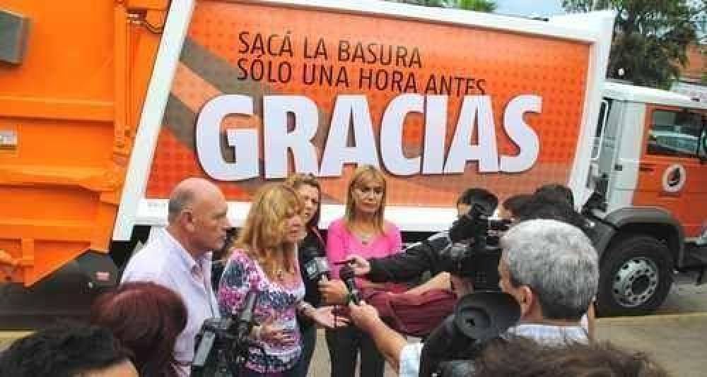 La Municipalidad adquiri� cuatro camiones compactadores de residuos