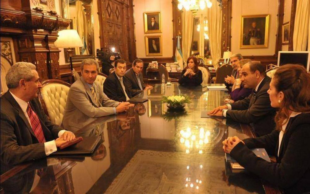 El Gobernador Zamora particip� de la firma del Convenio "Salud en las C�rceles" 