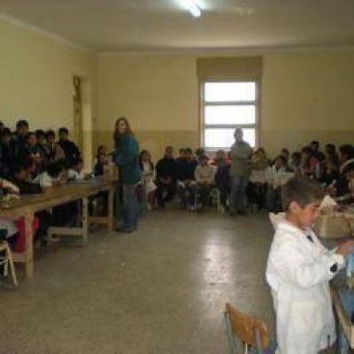 Despu�s de una semana sin clases los docentes municipales levantaron el paro 