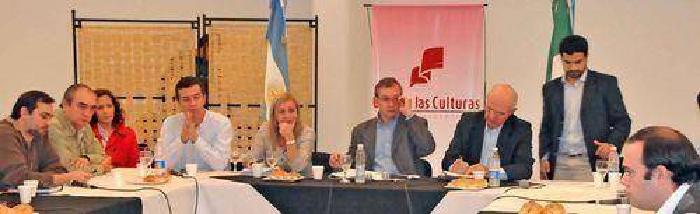 "Voto electr�nico es factible legal, t�cnica y pol�ticamente" explic� Pedrini