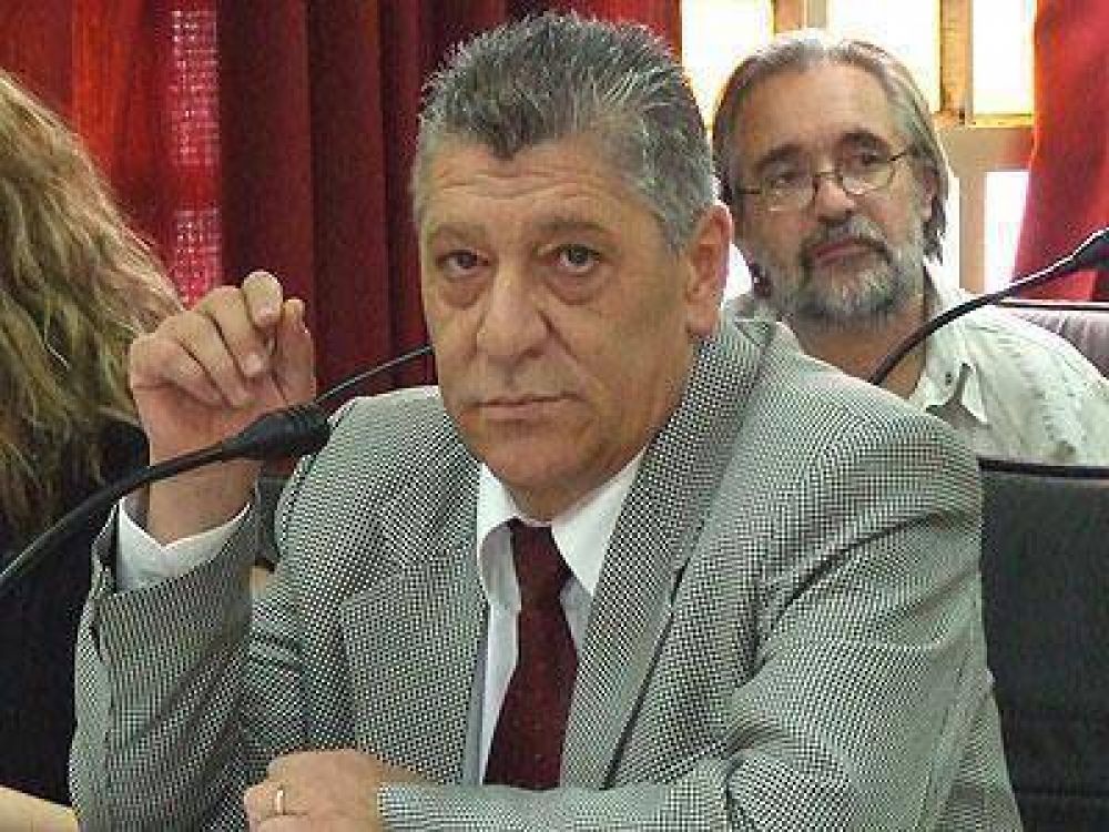 Montero minimiz� a los rivales que ir�n a la interna y con colectora