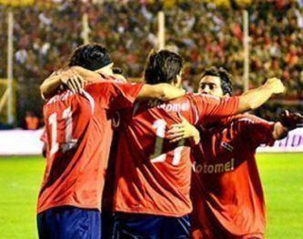 Olimpo perdi� ante Independiente