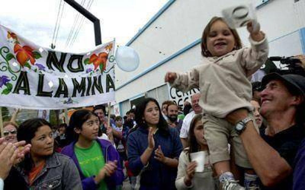 Esquel: proponen un d�a del �No a la Mina� en el calendario escolar