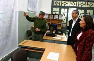 El Intendente y la Viceministra de Seguridad recorrieron la base del Operativo Centinela en Avellaneda 