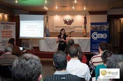 SAN MART�N - PLAN DE DESARROLLO EMPRENDEDOR EN LA LIGA DEL COMERCIO Y LA INDUSTRIA 