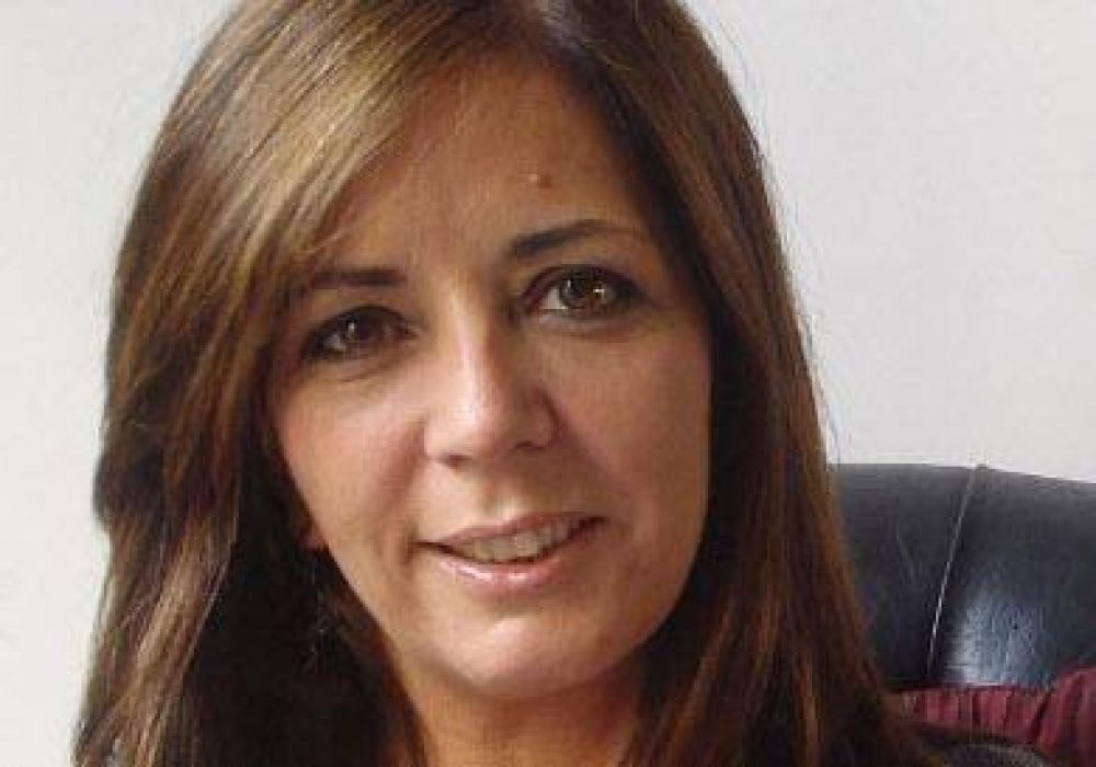 Sabatellismo: Cerruti y Ruanova encabezan la lista de legisladores
