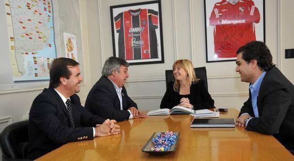 Se licit� una importante obra cloacal 