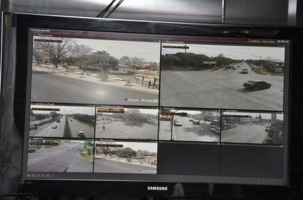 �El Municipio invierte y gestiona en seguridad para que la gente se sienta m�s tranquila�