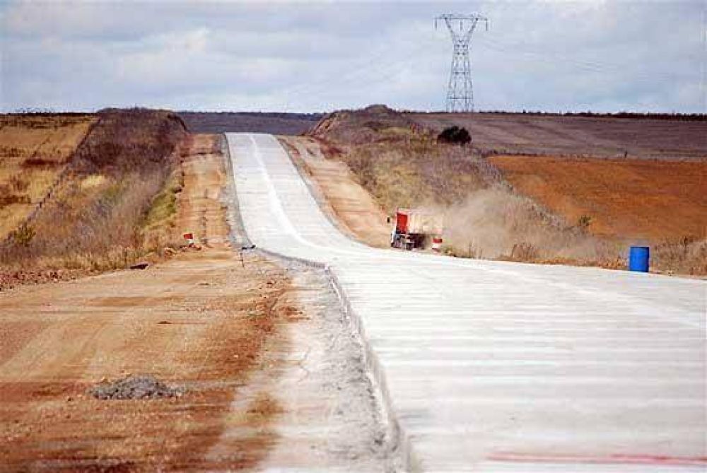 Enlace de rutas 3 y 226: estiman que culminar�n el hormigonado el 1� de junio