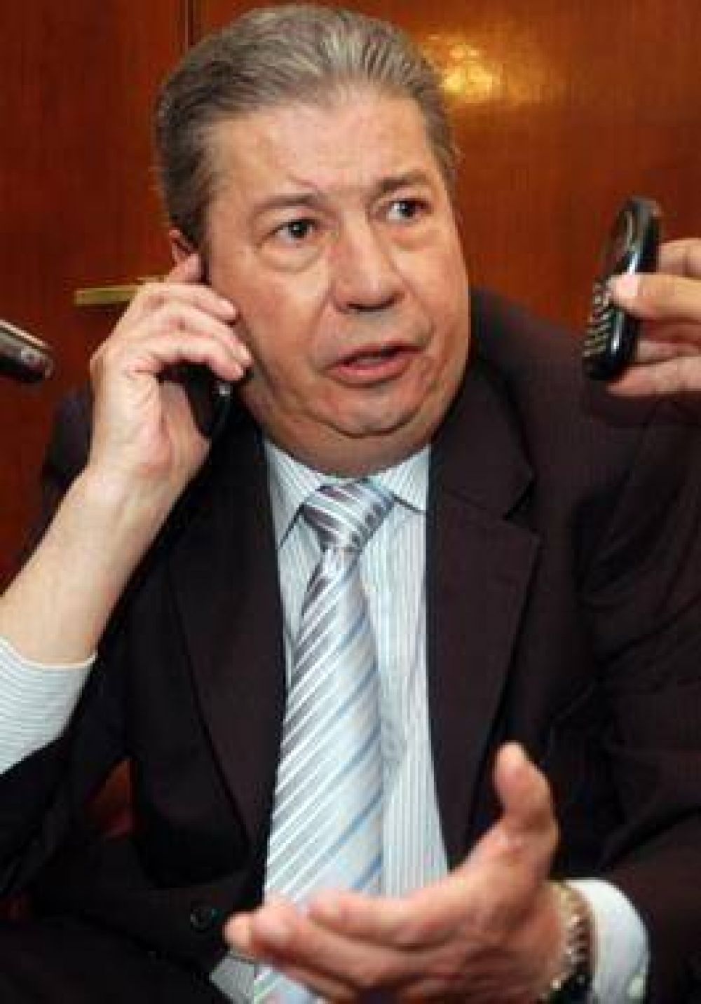 Barrionuevo, a cargo del Ejecutivo por una maniobra del Gobierno