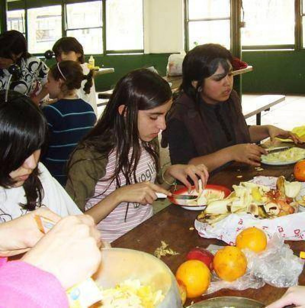 Contin�a adelante la campa�a de educaci�n alimentaria