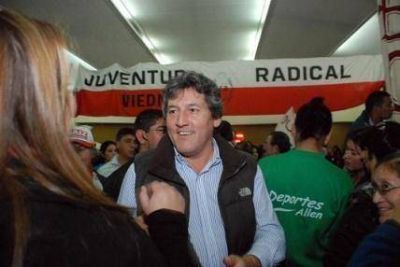 UCR llam� a Convenci�n para proclamar la f�rmula y candidatos a legisladores