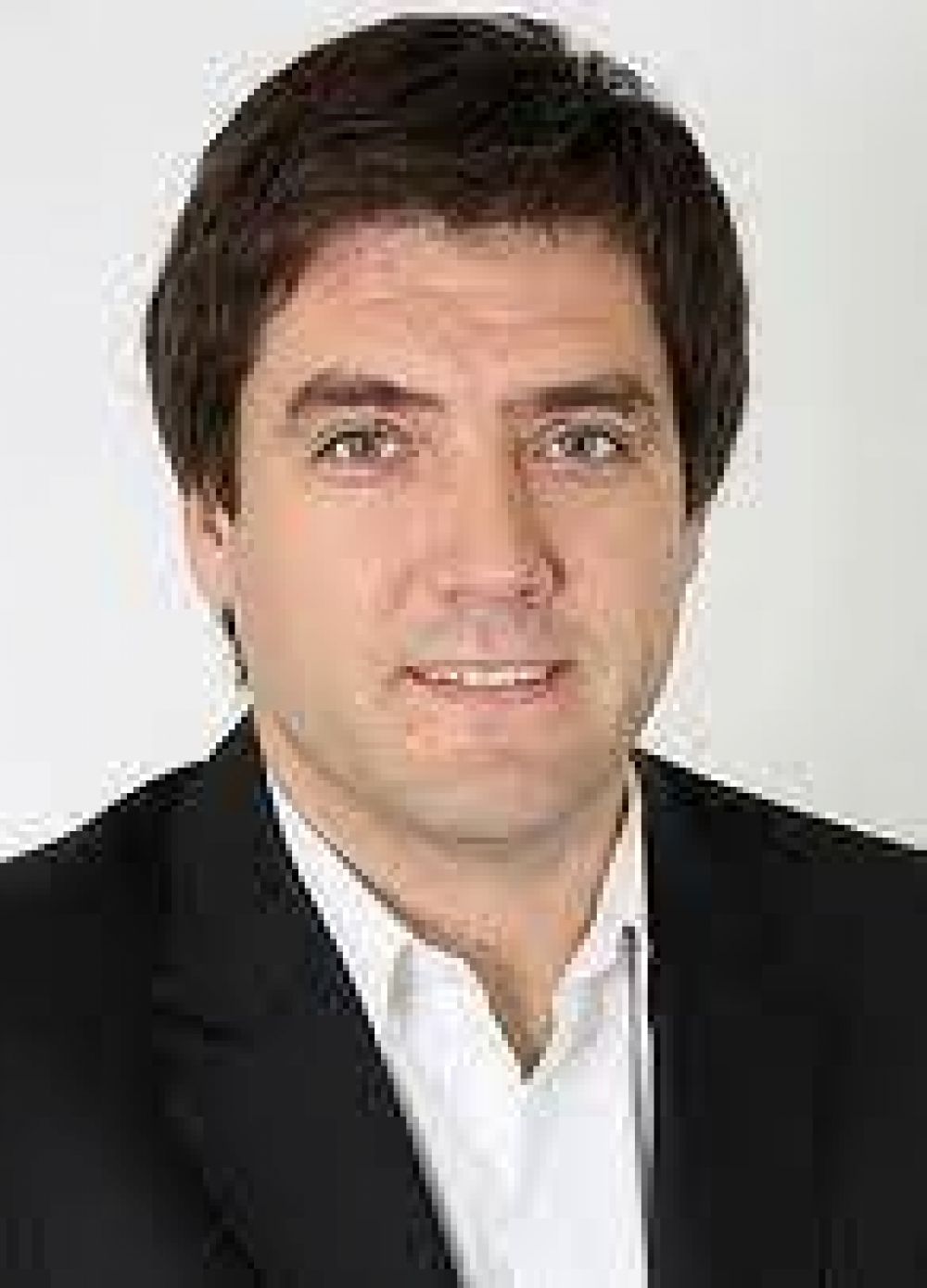 Santiago Aguiar presentar� hoy su precandidatura a la intendencia municipal 