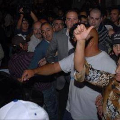 �Es lamentable que el Gobernador se haya ido, que no haya participado de esta fiesta de la democracia�