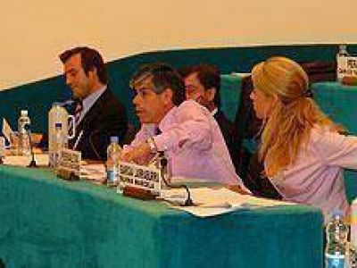 Bloque del PJ respalda a Rivero y presentar� pedido de informes