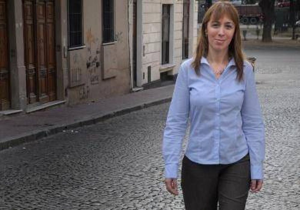 Mar�a Eugenia Vidal: PROlijita d�cil y formal