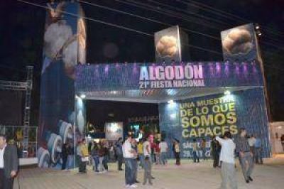Fuerte compromiso con el sector primario en la apertura de la Fiesta Nacional del Algod�n 