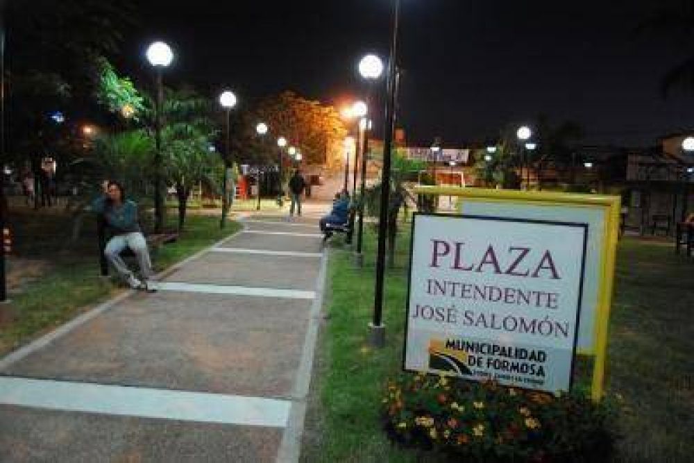Inauguraron la plaza Jos� Salom�n en el barrio 2 de Abril