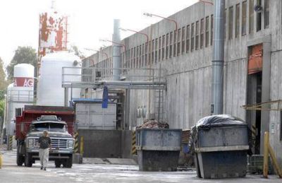Curtarsa: trabajadores reclaman el pago del REPRO