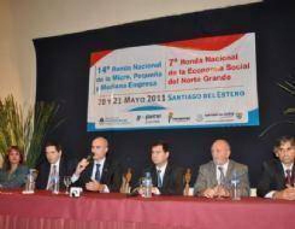Emprendedores se re�nen en Santiago