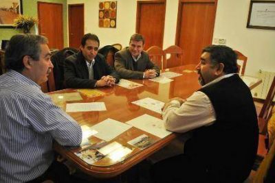 La empresa estatal AySA colaborar� t�cnicamente en el desarrollo de nuevas obras de infraestructura 