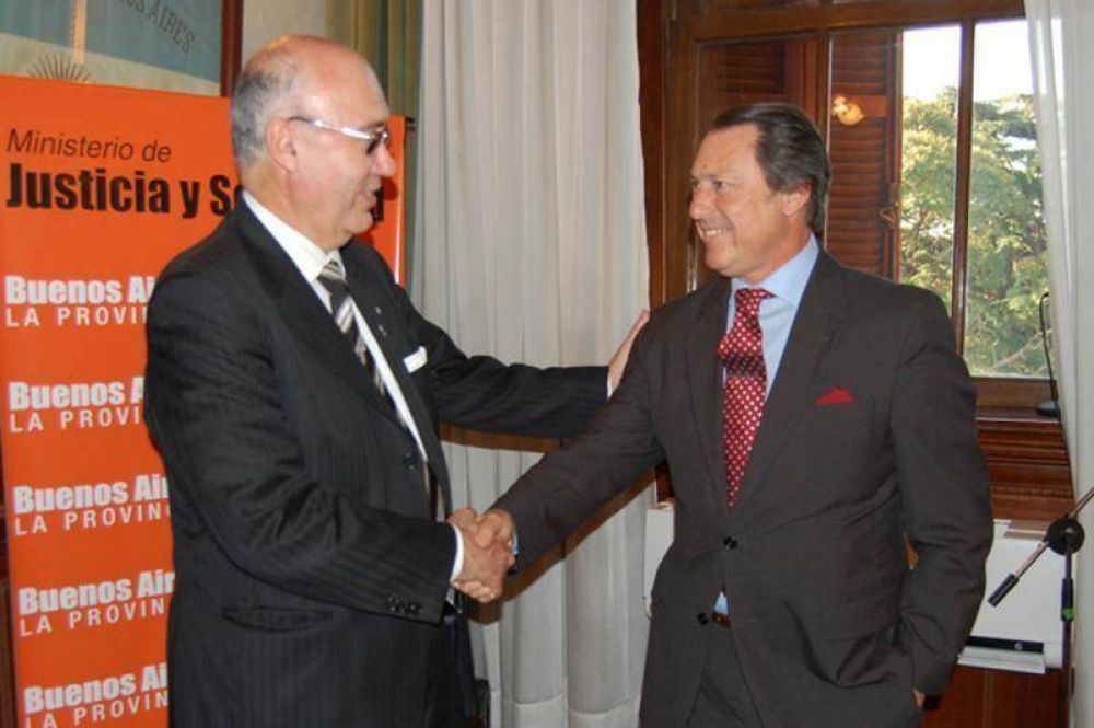 El Ministro Casal recibi� a Gorosito