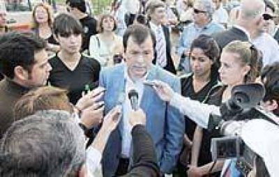 �Las empresas que contaminan deben ser clausuradas y sus due�os ir presos� 