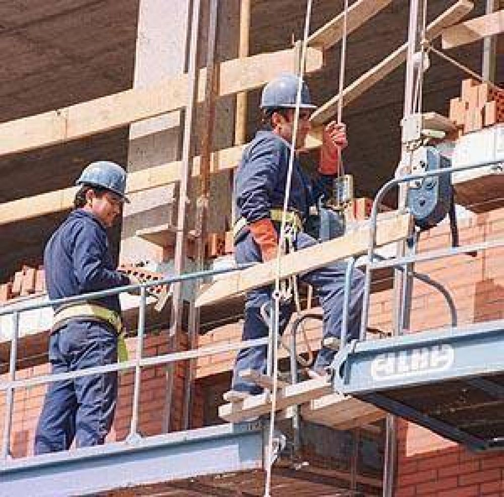 Aseguran que la obra p�blica provoc� un crecimiento en el sector de la construcci�n en la provincia