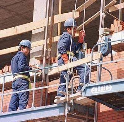 Aseguran que la obra p�blica provoc� un crecimiento en el sector de la construcci�n en la provincia