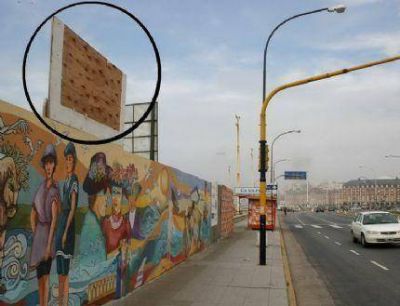 El Balneario de Punta Iglesia abandonado a su suerte: ���Hasta el cartel de obra retiraron!!!...Chau Mar del Plata 12 meses