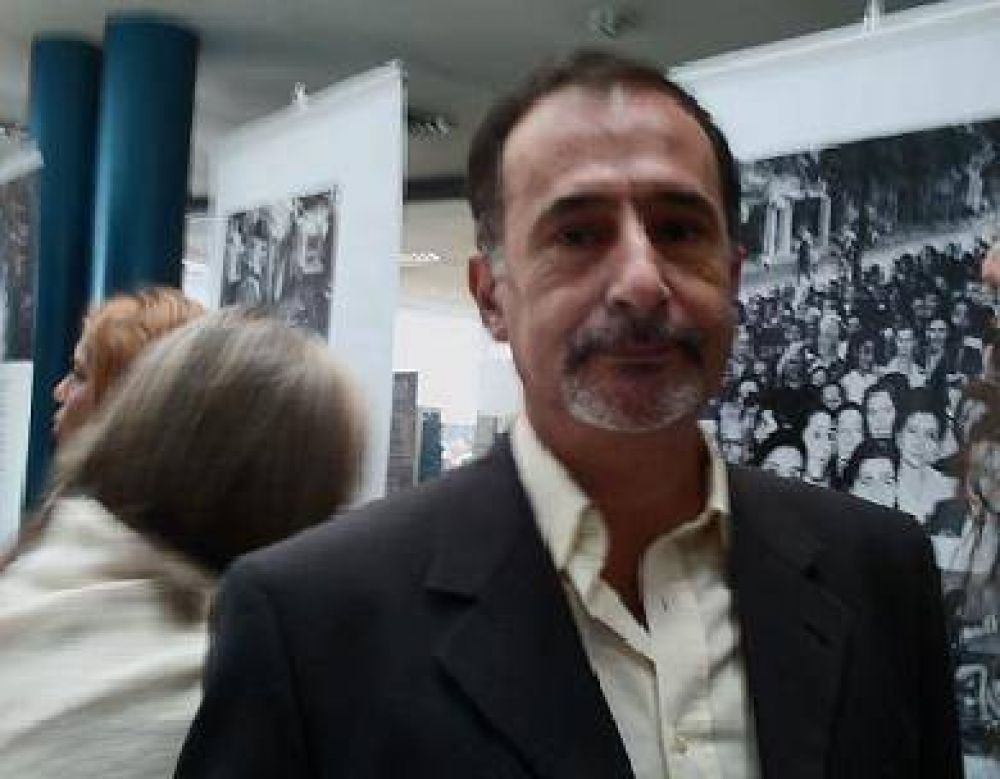 Se suman voces al pedido de renovaci�n de Giustozzi