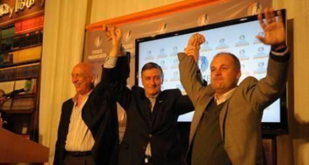 Binner: "No estamos desesperados por ocupar un lugar nacional"