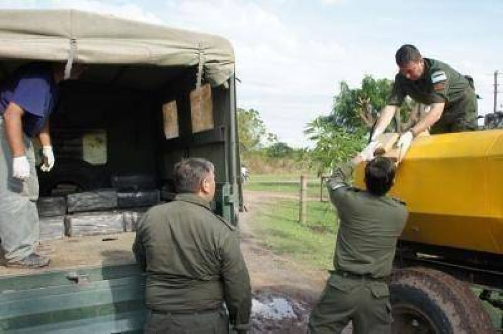 Gendarmer�a secuestr� unas tres toneladas de marihuana sobre la ruta 2